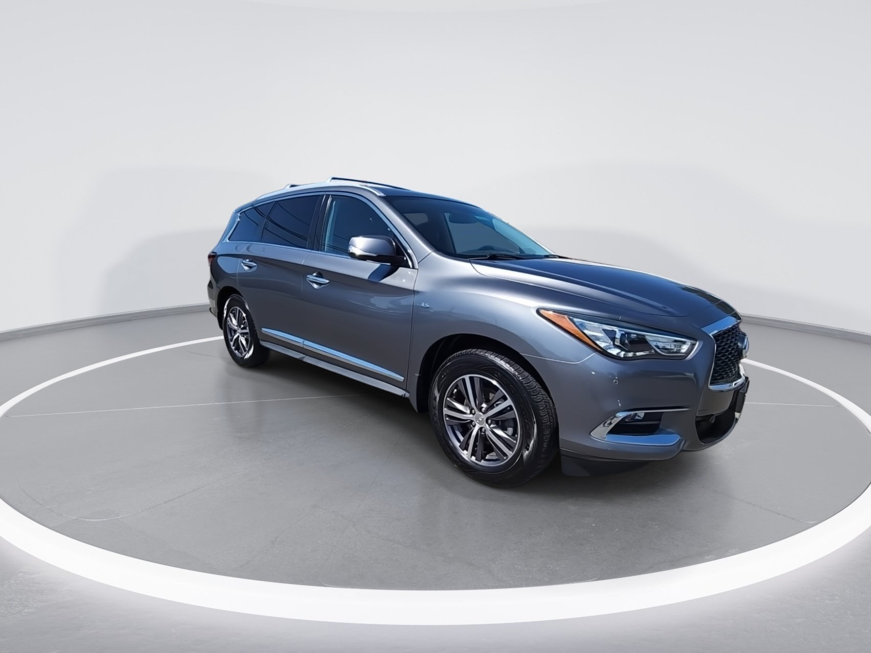 Used 2018 INFINITI QX60 Luxe w/ Premium Plus Package AWD/4WD image 2