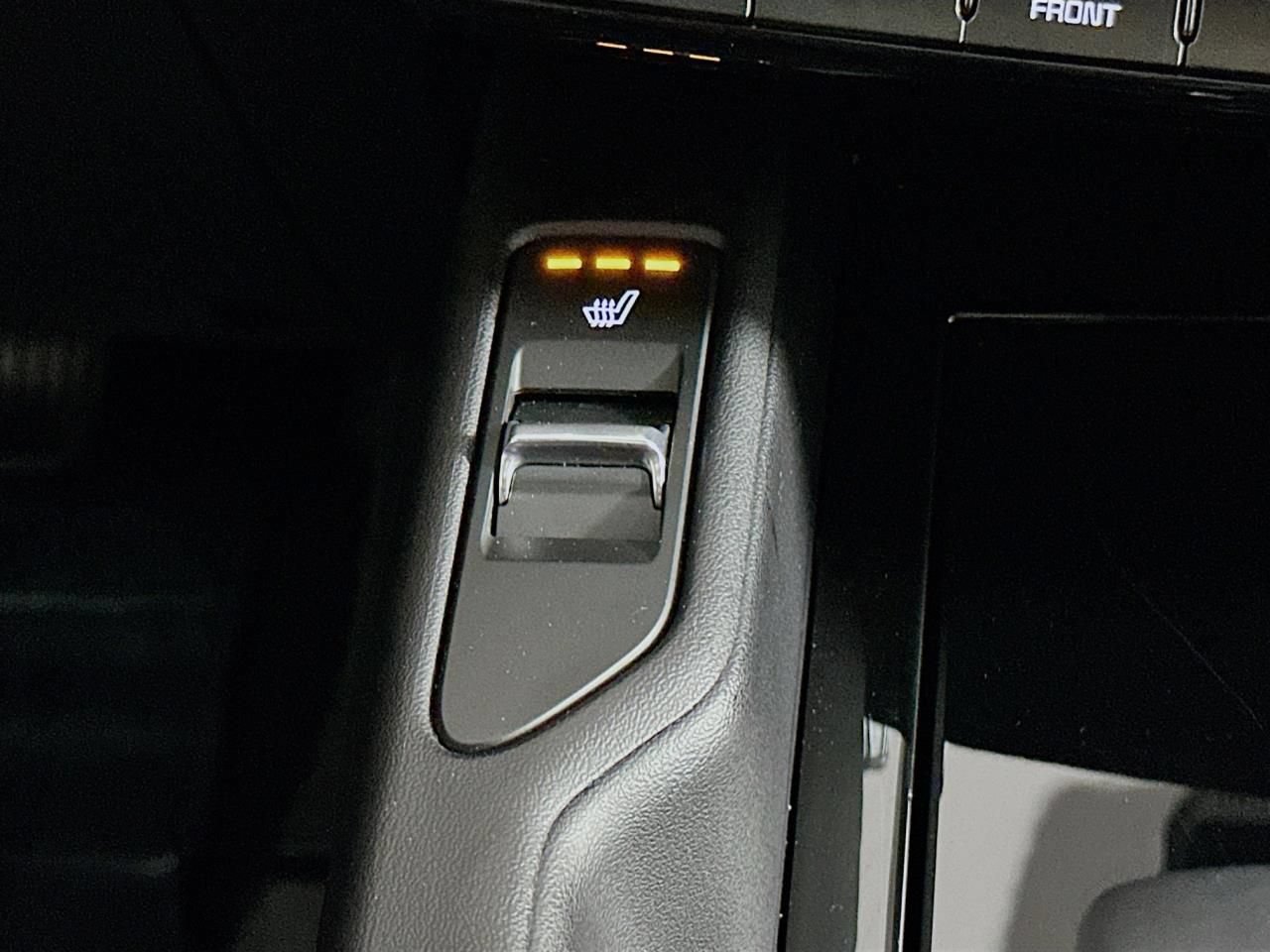 Used 2025 Kia Telluride S AWD/4WD image 19