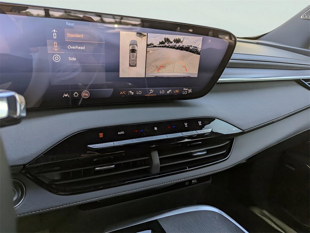 New 2025 Buick Enclave Sport Touring w/ Super Cruise Package image 9