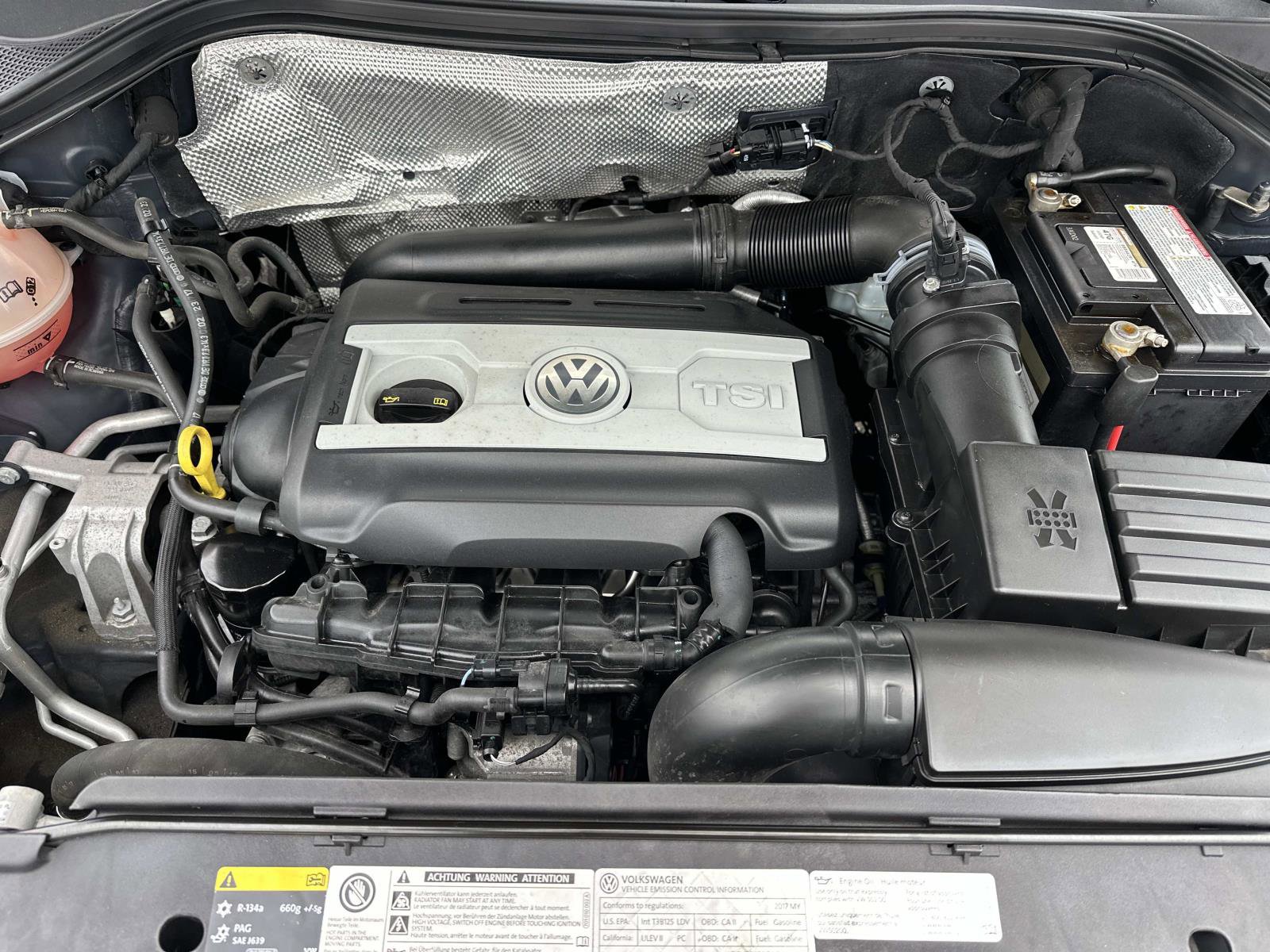 Used 2017 Volkswagen Tiguan Limited image 10