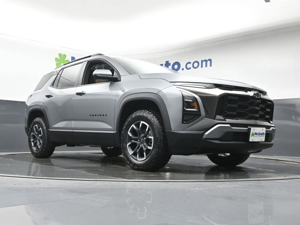 New 2026 Chevrolet Equinox ACTIV w/ Convenience Package III AWD/4WD image 25