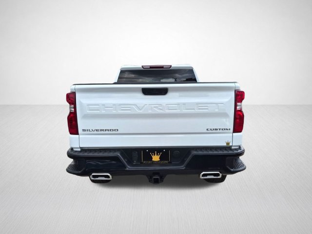 Used 2025 Chevrolet Silverado 1500 Custom Trail Boss AWD/4WD image 9