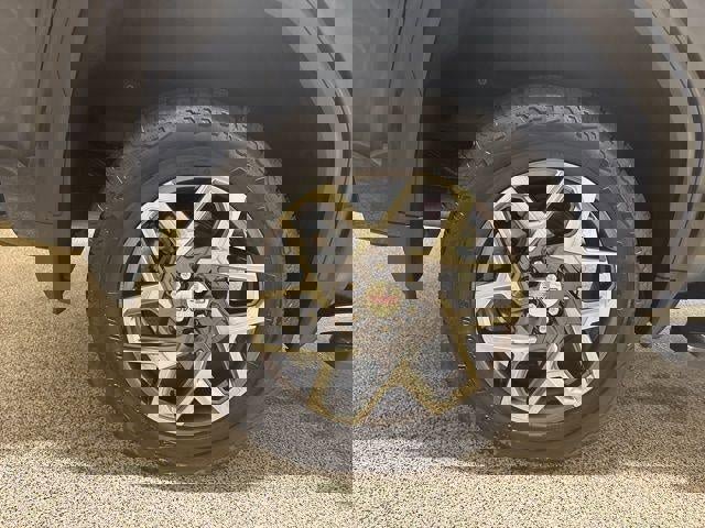 Used 2023 GMC Sierra 1500 SLT w/ SLT Premium Package image 31