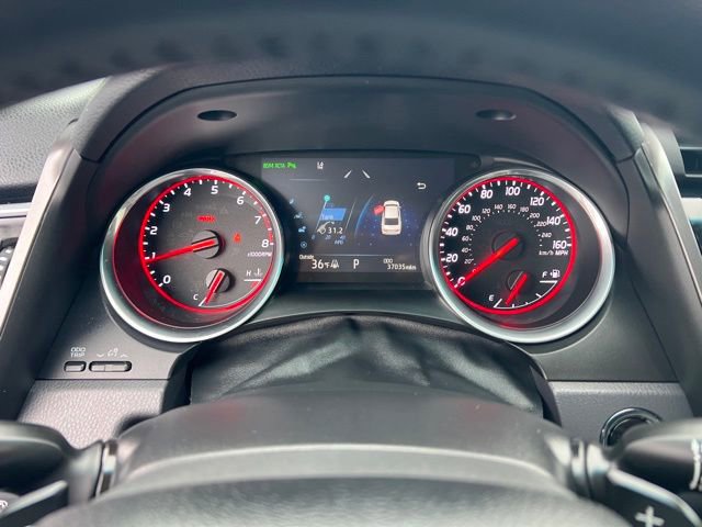 Used 2018 Toyota Camry XSE image 16