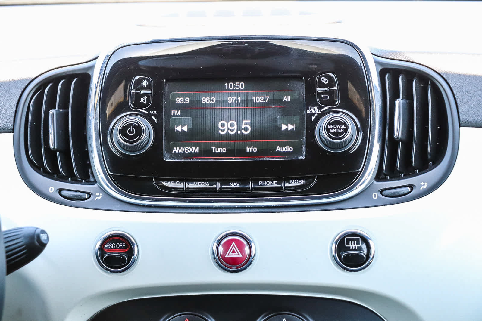 Used 2016 FIAT 500 e FWD image 14