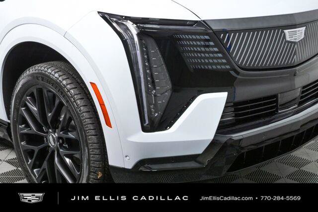 New 2026 Cadillac Escalade IQL Sport 1 w/ LPO, ONYX Package AWD/4WD image 39