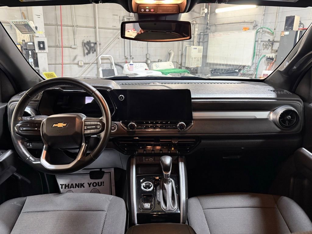 Used 2023 Chevrolet Colorado LT w/ LT Convenience Package II image 6