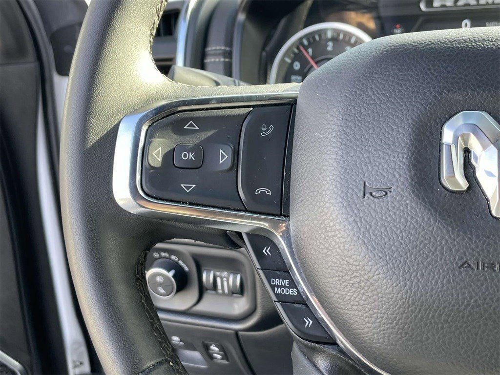 Used 2025 RAM 1500 Laramie image 24