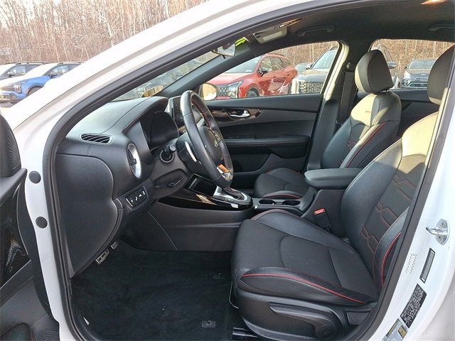 Certified 2021 Kia Forte GT image 13