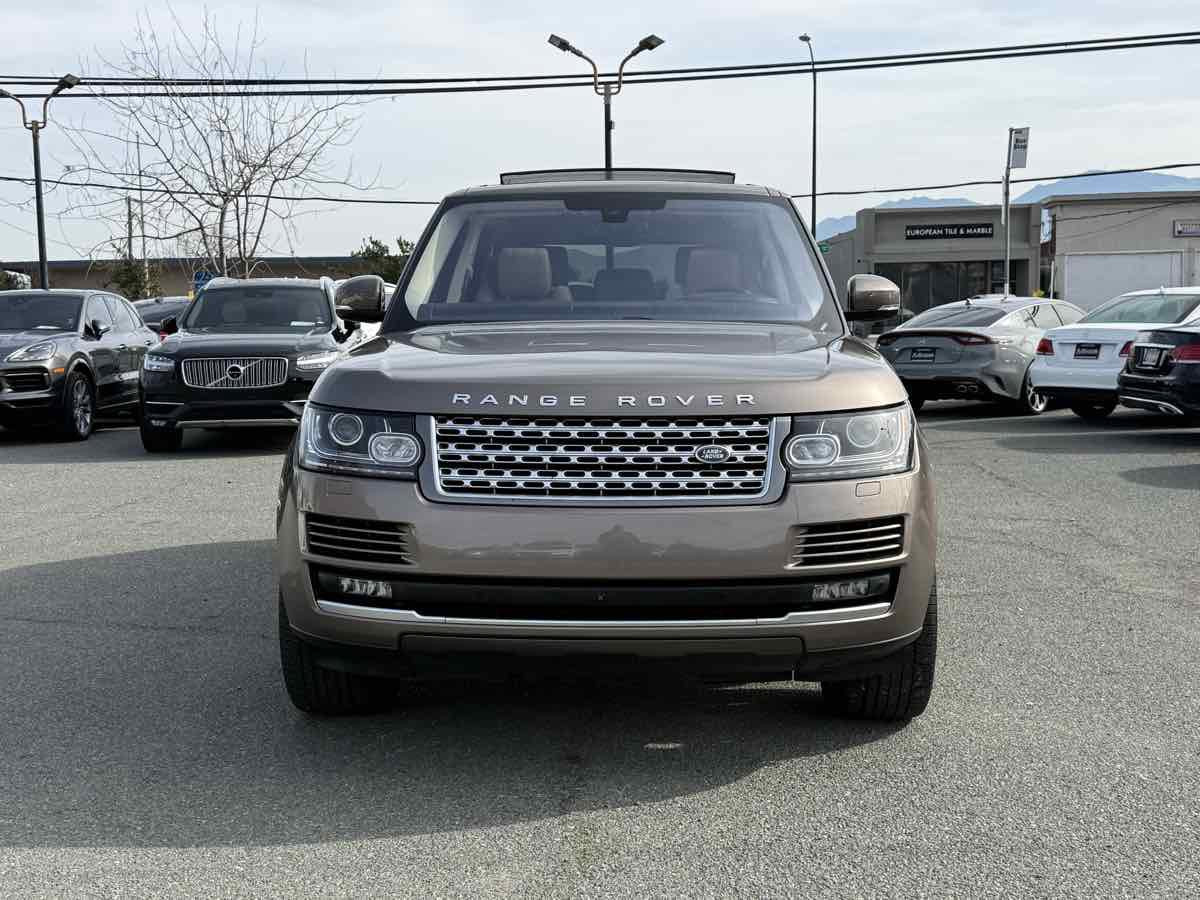 Used 2016 Land Rover Range Rover HSE image 2