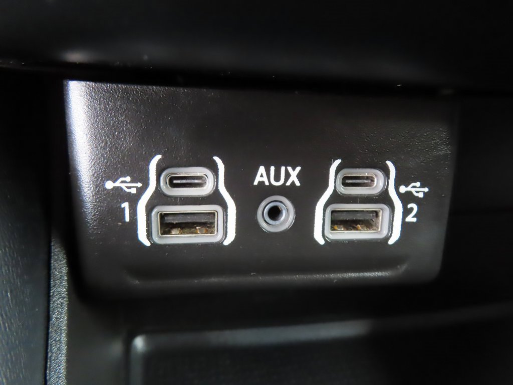 Used 2024 Dodge Durango GT image 6