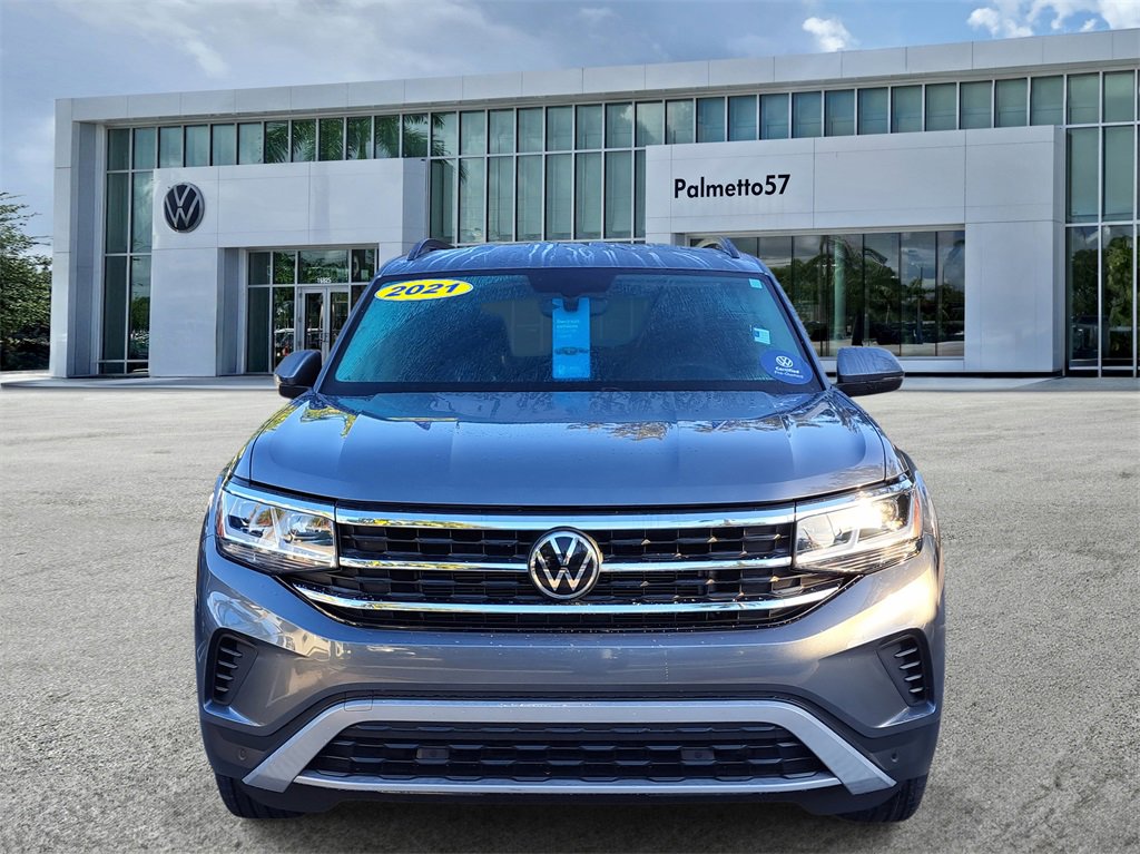Certified 2021 Volkswagen Atlas SE image 2