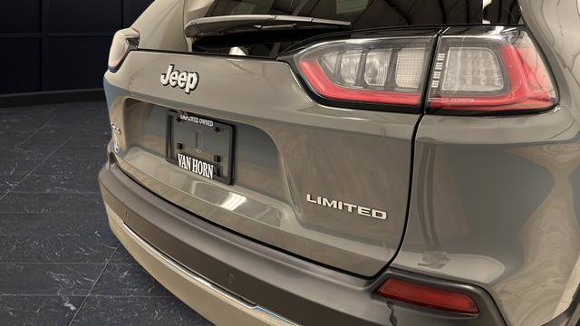 Used 2021 Jeep Cherokee Limited AWD/4WD image 41