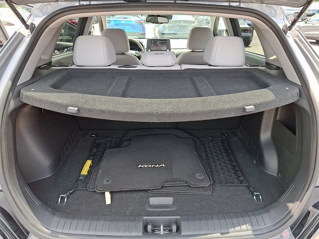 Used 2023 Hyundai Kona SE FWD image 28