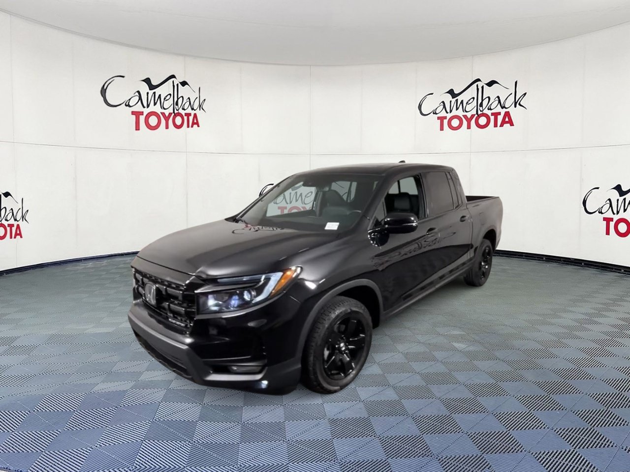 Used 2025 Honda Ridgeline Black Edition image 6