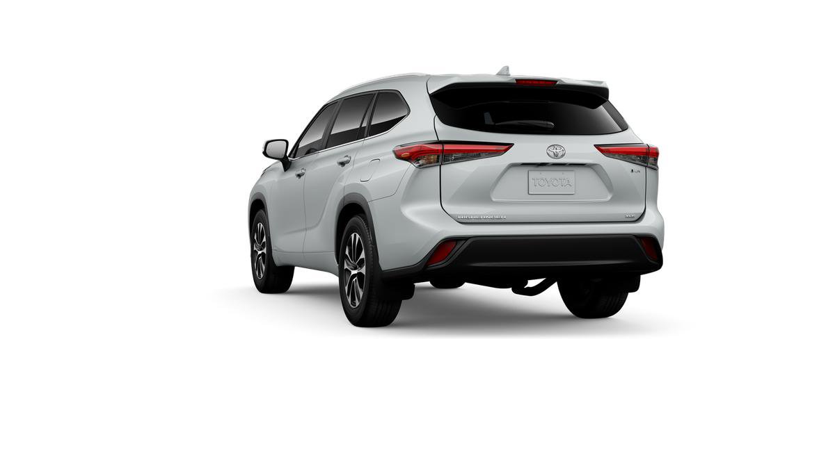 New 2026 Toyota Highlander XLE image 7