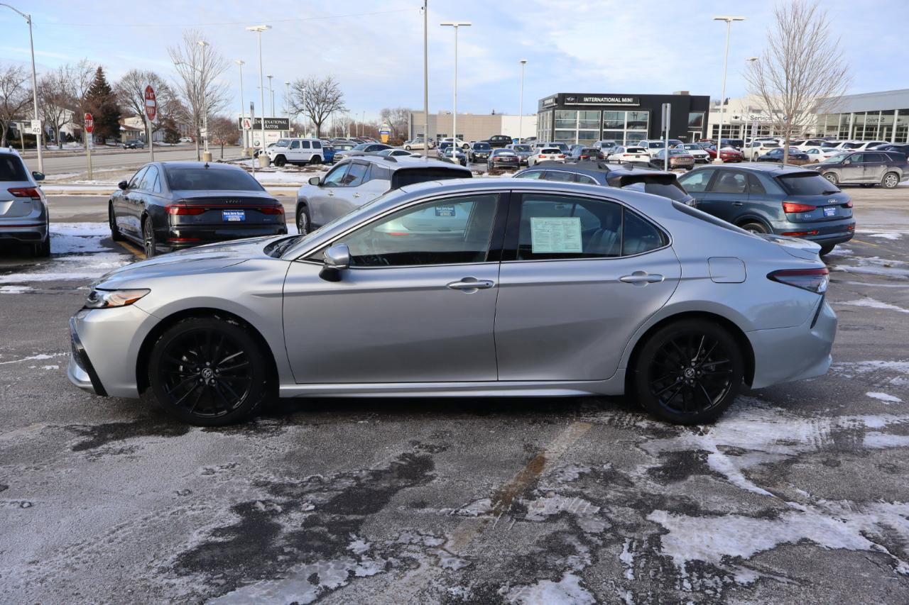Used 2024 Toyota Camry XSE image 4