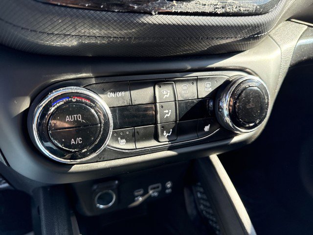 Certified 2021 Chevrolet TrailBlazer LT w/ Sun and Liftgate Package image 17