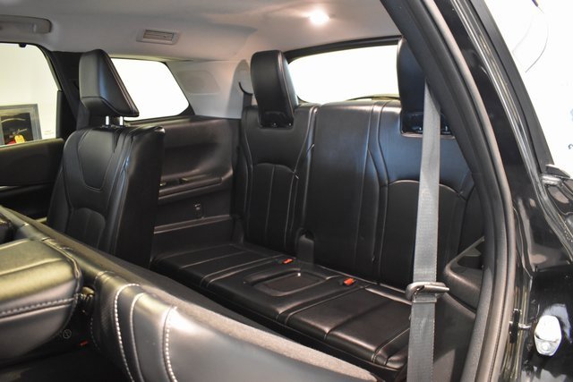 Used 2023 INFINITI QX60 Luxe w/ Performance Audio Package image 36