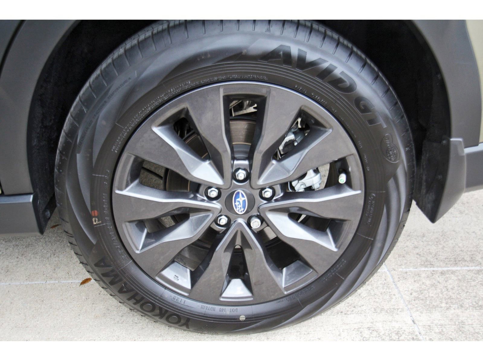 Certified 2025 Subaru Outback Onyx Edition AWD/4WD image 29
