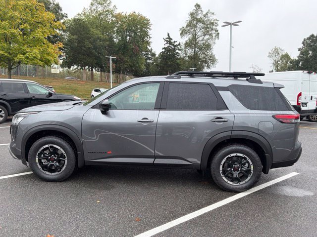 New 2026 Nissan Pathfinder SV AWD/4WD image 4