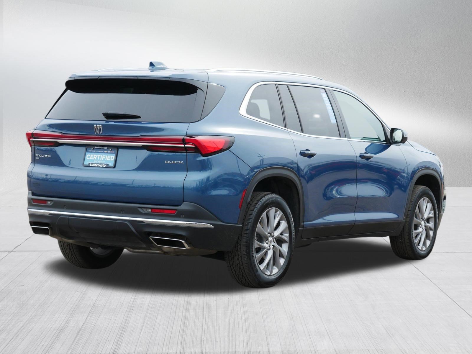 Certified 2025 Buick Enclave Preferred image 7