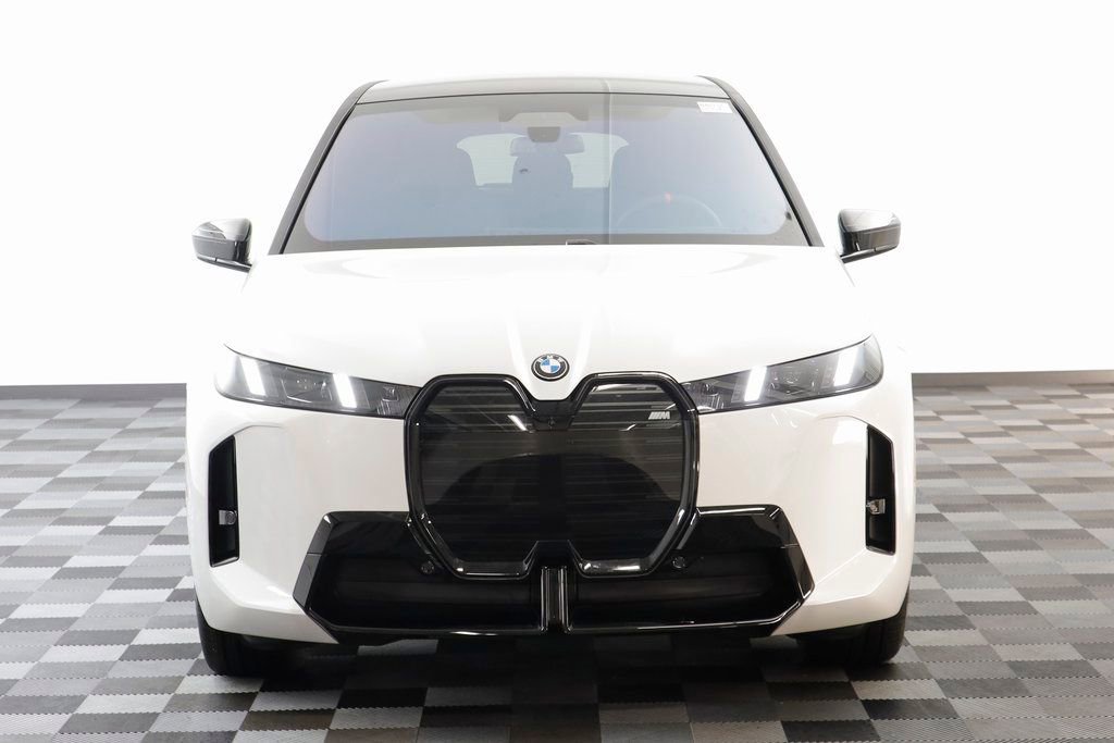 New 2026 BMW iX M70 image 25