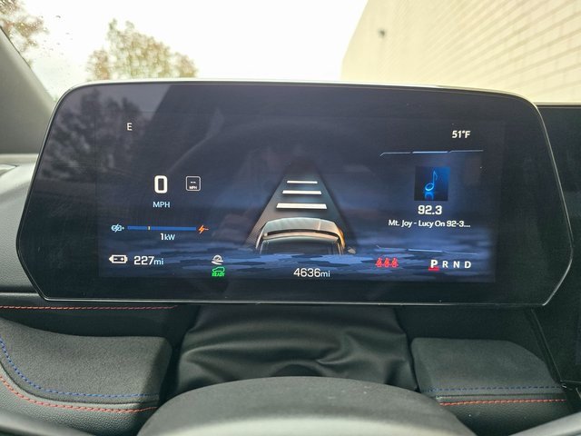 Used 2024 Chevrolet Blazer EV RS image 32