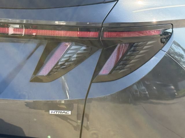 Used 2022 Hyundai Tucson Limited AWD/4WD image 6