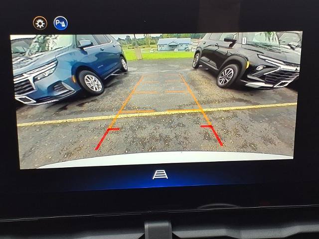 Used 2026 Chevrolet Equinox LT AWD/4WD image 25