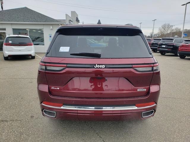 New 2025 Jeep Grand Cherokee Overland w/ Adv Protech Group III image 7