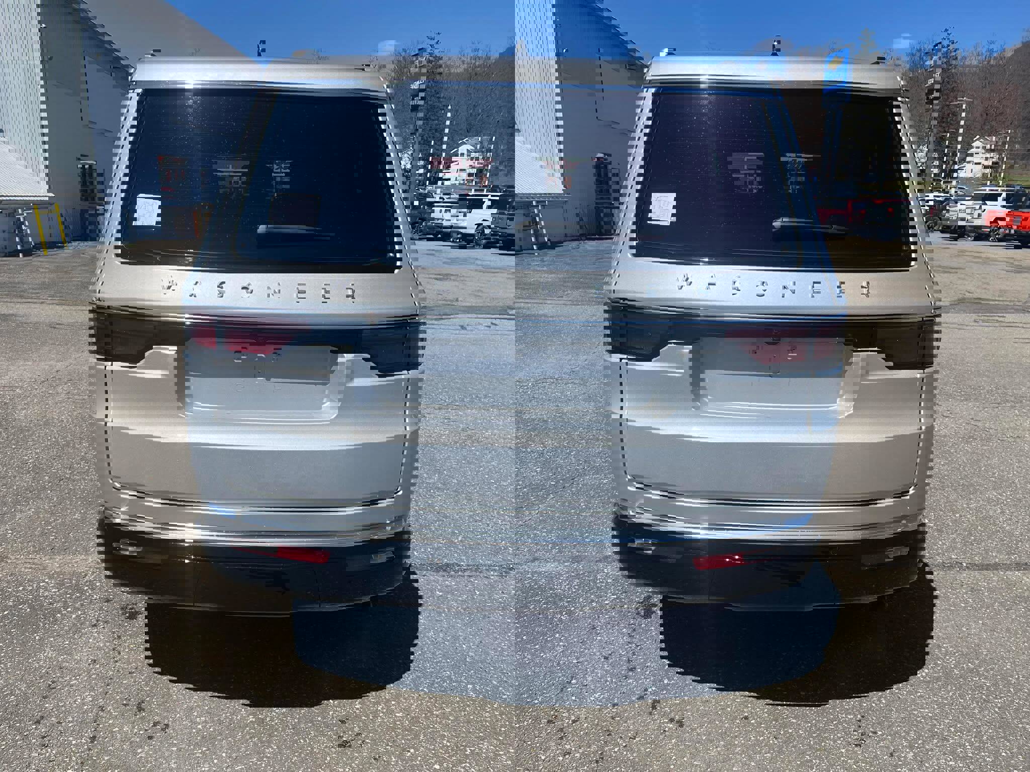 New 2025 Jeep Wagoneer 4WD image 12