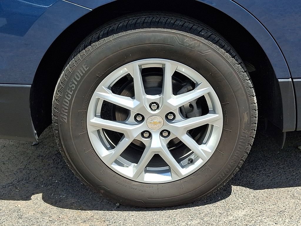 Used 2024 Chevrolet Equinox LT AWD/4WD image 34