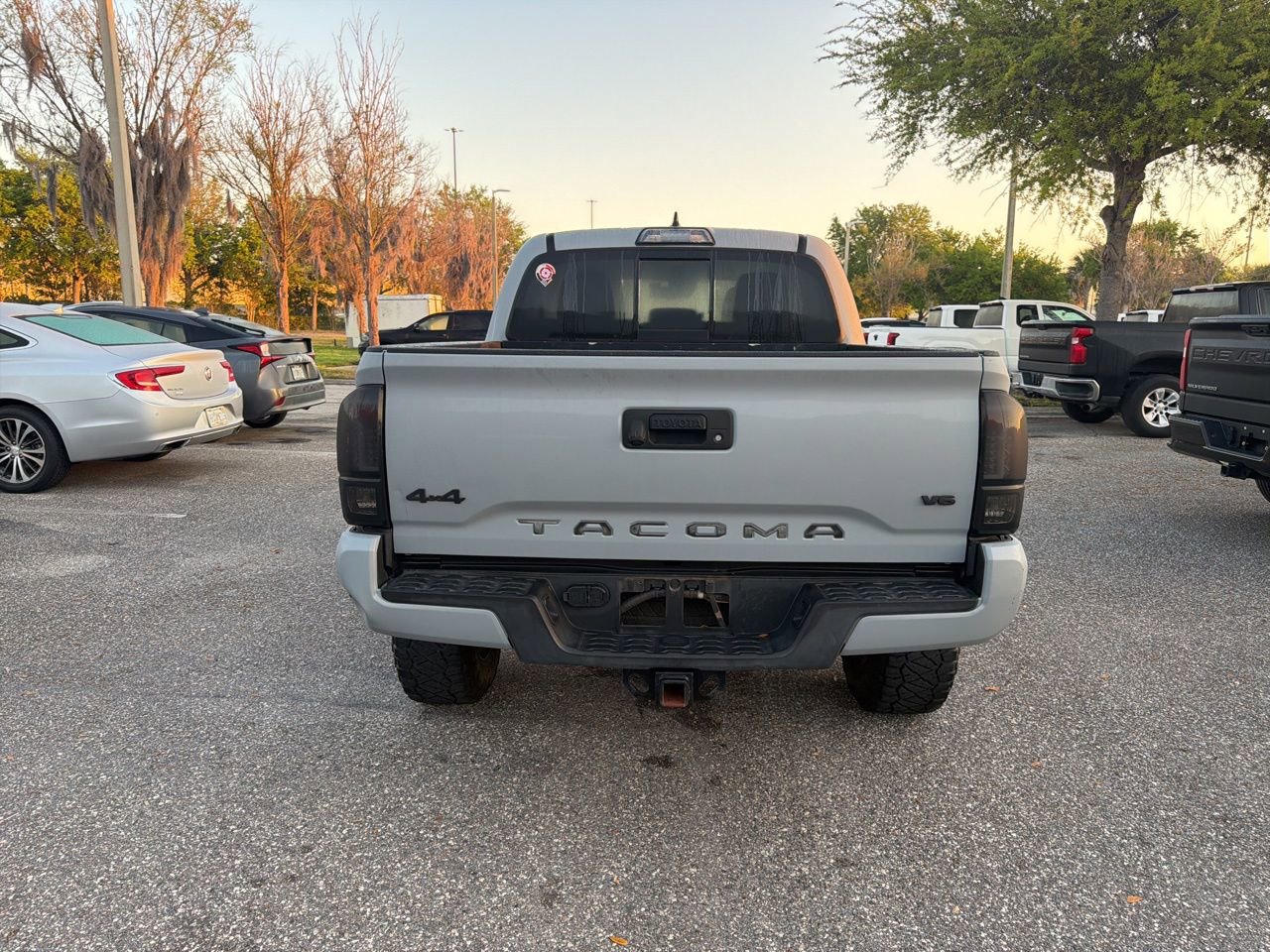 Used 2019 Toyota Tacoma TRD Sport image 4