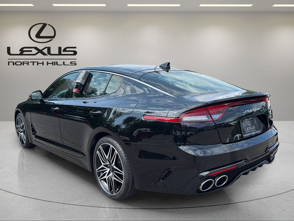 Used 2022 Kia Stinger GT2 AWD/4WD image 8