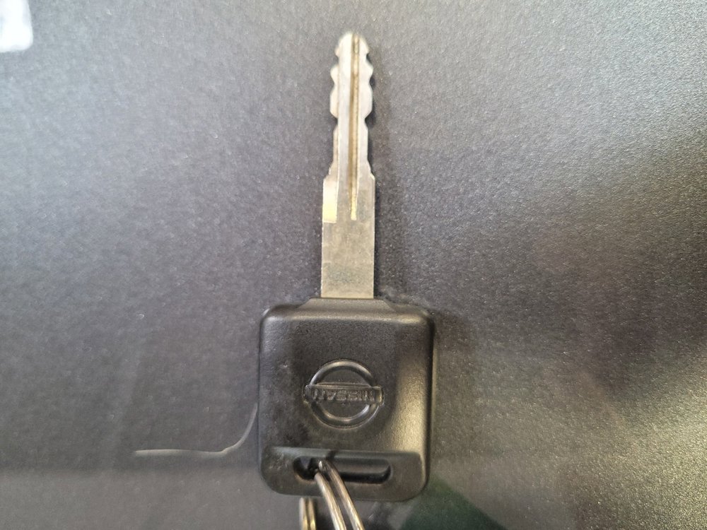 Used 2025 Nissan Versa S w/ Trunk Package image 32