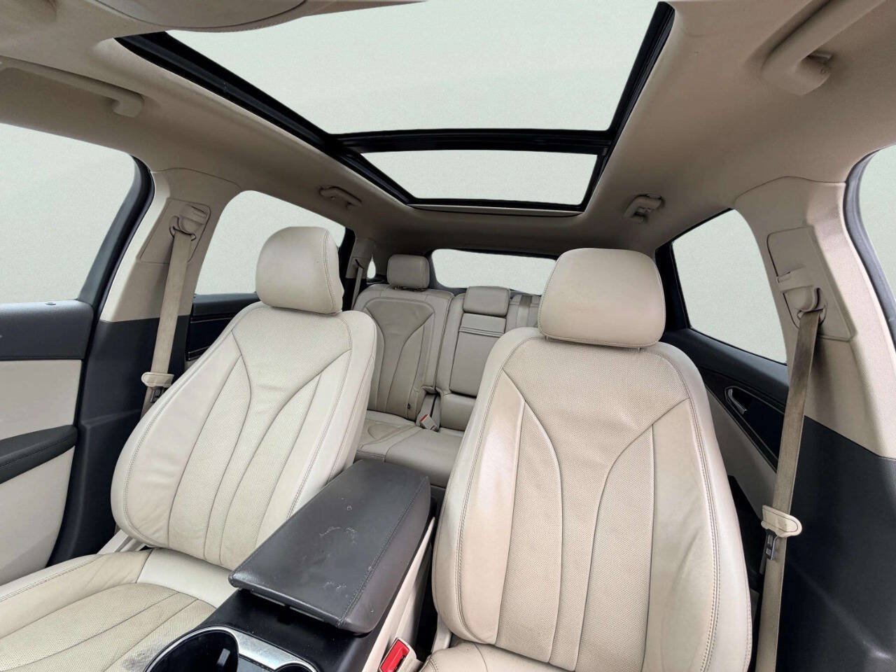 Used 2018 Lincoln MKX Reserve w/ Lincoln MKX Climate Package AWD/4WD image 15
