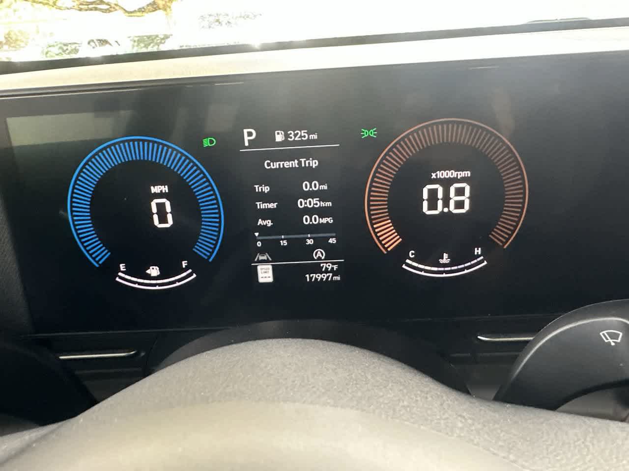 Used 2025 Hyundai Kona SE FWD image 16