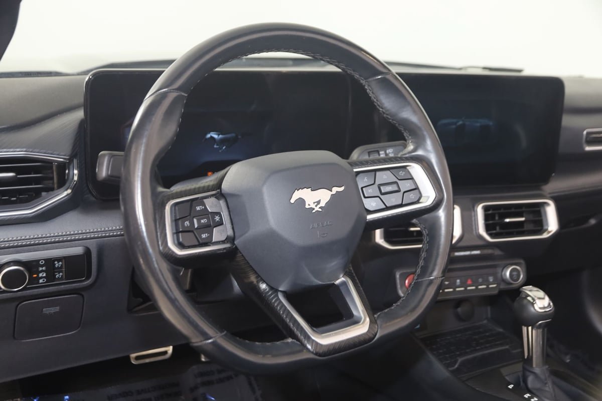Used 2024 Ford Mustang Premium RWD image 6