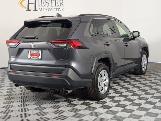 Used 2019 Toyota RAV4 LE image 7