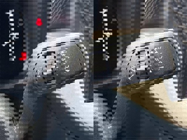 Certified 2025 Ford Maverick Lariat w/ 4K Tow Package image 30