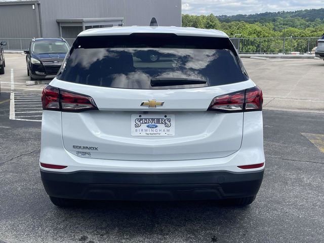 Used 2024 Chevrolet Equinox LS w/ LS Convenience Package FWD image 5
