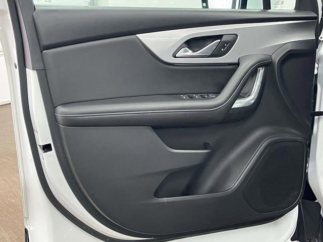 Used 2022 Chevrolet Blazer LT image 14