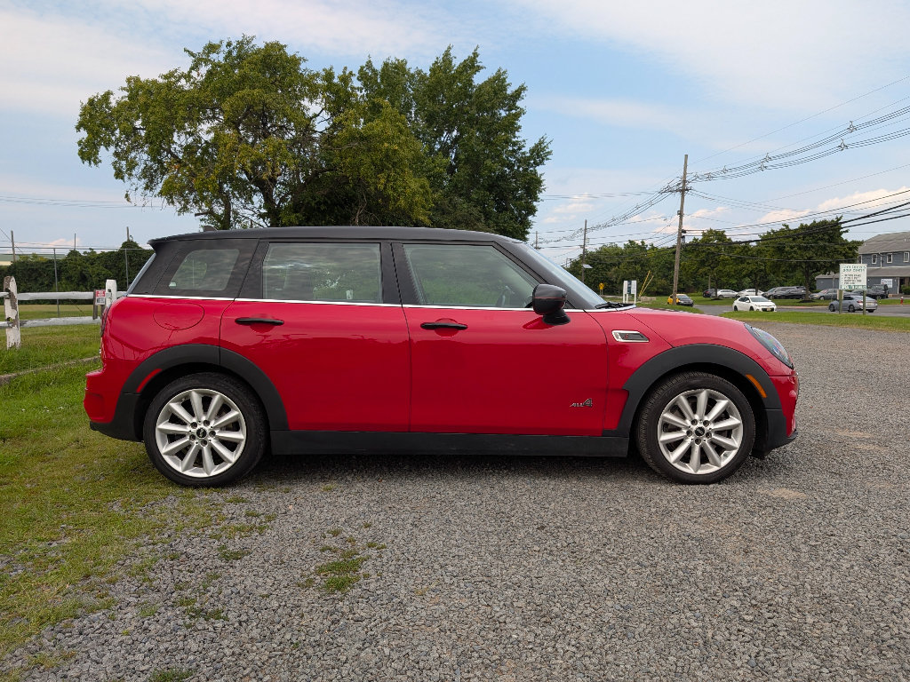 Used 2022 MINI Cooper Clubman S w/ Premium Package AWD/4WD image 4