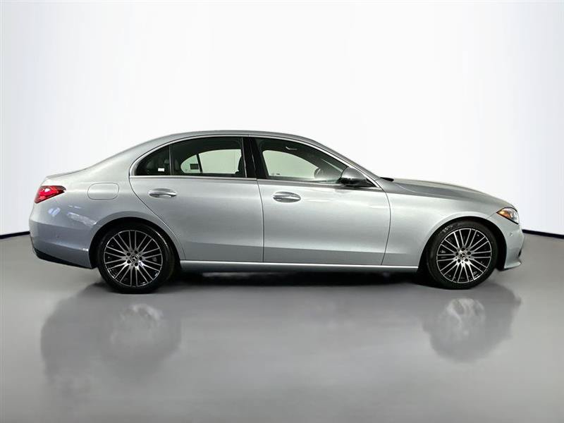 Used 2022 Mercedes-Benz C 300 4MATIC Sedan w/ Exclusive Trim Package image 7