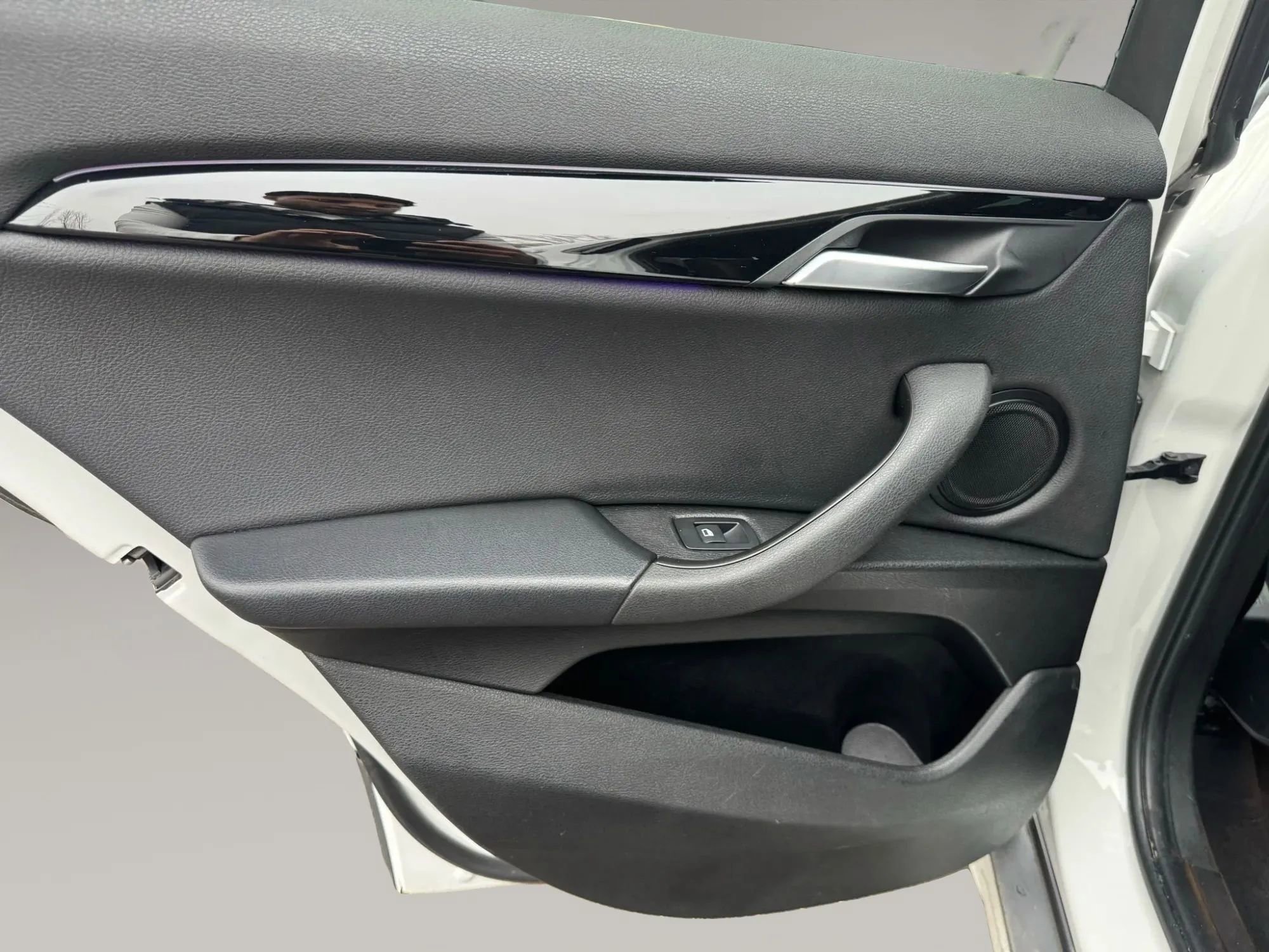 Used 2018 BMW X2 xDrive28i image 21