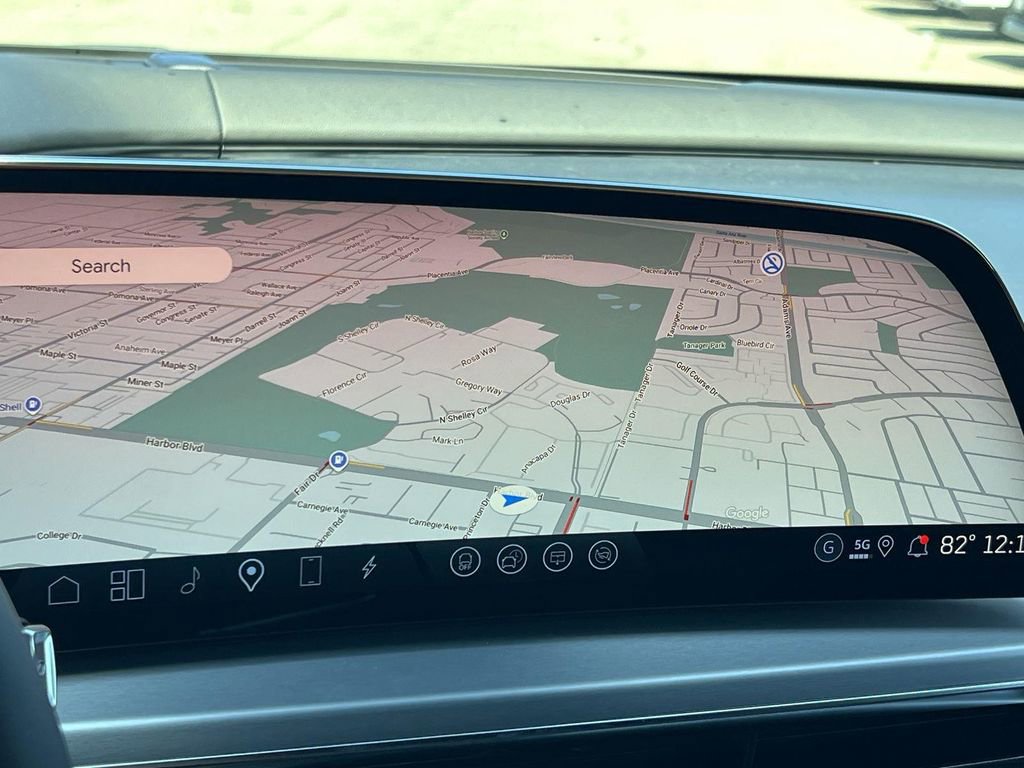 New 2026 Cadillac Lyriq V image 19