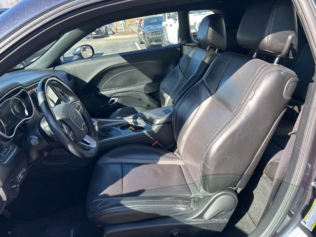 Used 2017 Dodge Challenger GT w/ Driver Convenience Group image 16