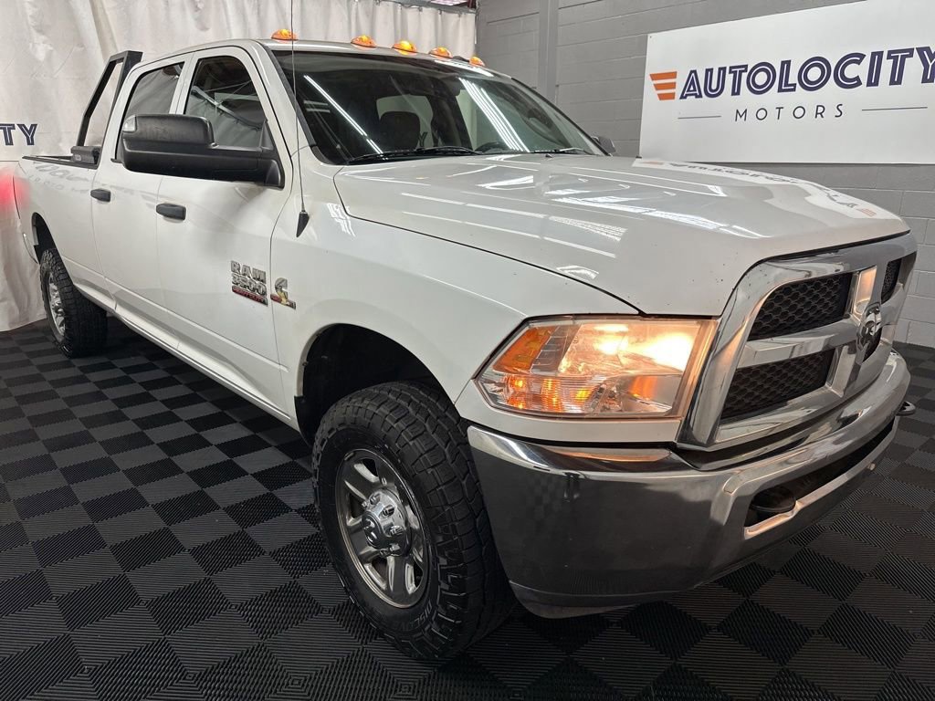 Used 2014 RAM 3500 Tradesman w/ Chrome Appearance Group image 2