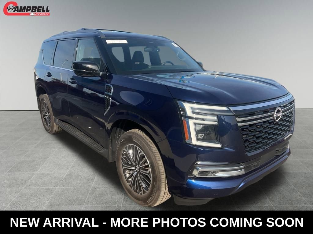 Used 2025 Nissan Armada SL w/ Captain's Chari Seat Package image 7